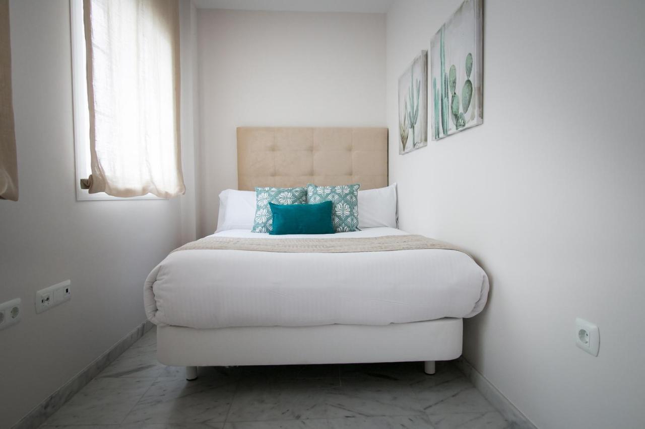 Holidays2Malaga Pena Parking & French Balcony & Smart Tv Екстериор снимка